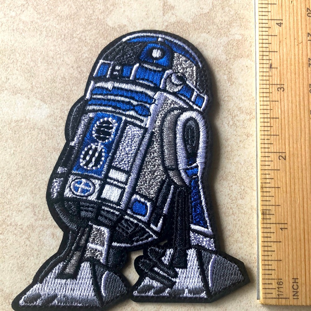 Large Star Wars R2-D2 clothing patch - Picture 2 of 2